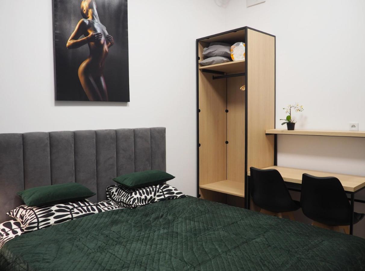 Mercy Apartments A 12 Varşova Dış mekan fotoğraf